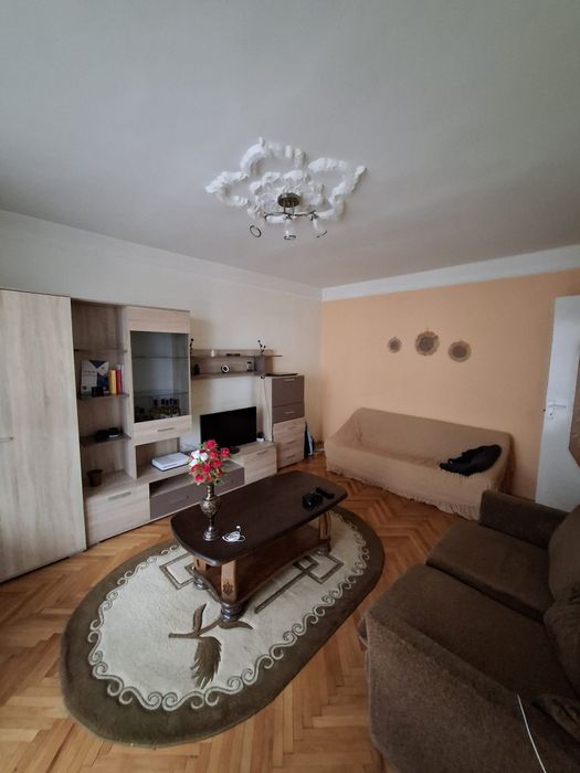 Apartament de vânzare