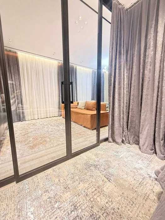 Сдается в аренду просторная 2-комнатная квартира в ЖК Кукча Дарвоза