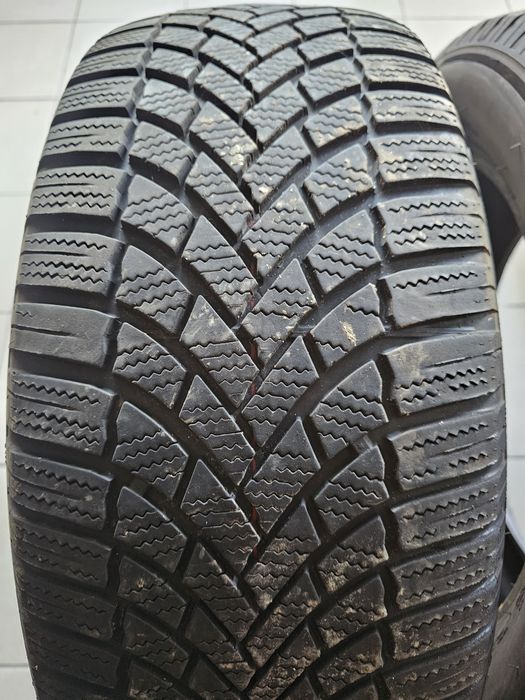 235/55R18 M+S Bridgestone DOT 2022