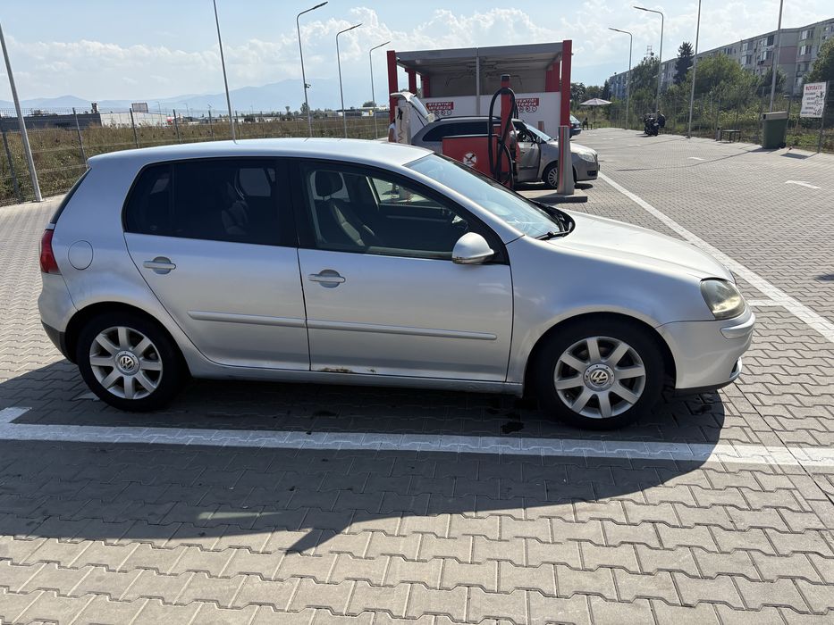 Golf 5 de vânzare