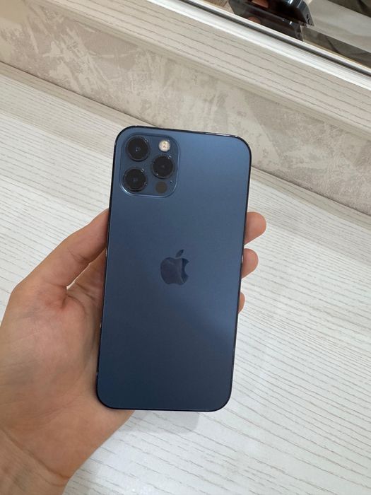 IPhone 12 Pro 256 гб срочно продам