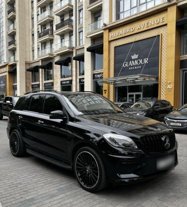 Mercedes-benz AMG ML 6.3 performance