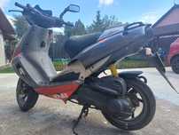 Scuter aprilia sr 50