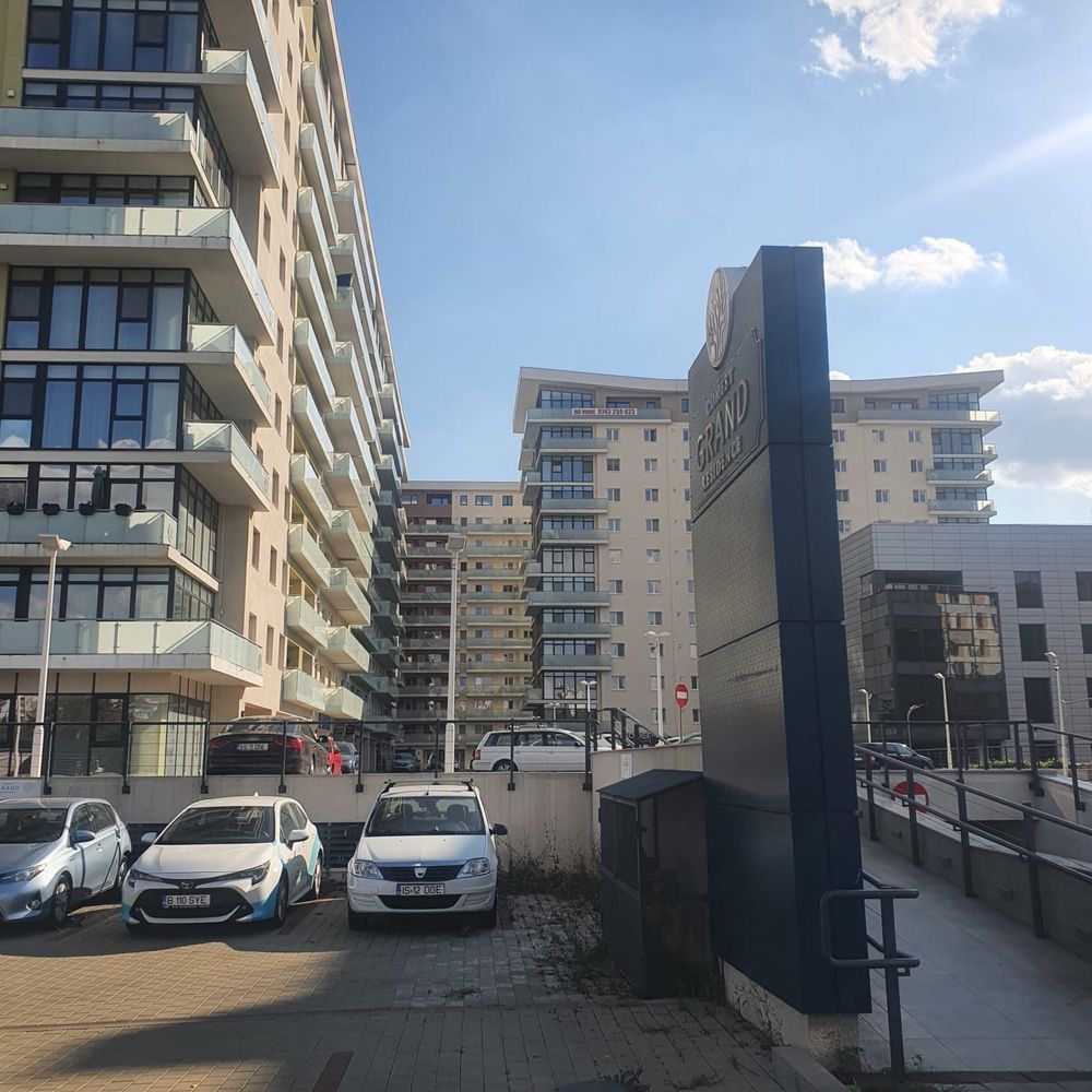 Inchiriez apartament cu o camera Conest Grand Residence, proprietar