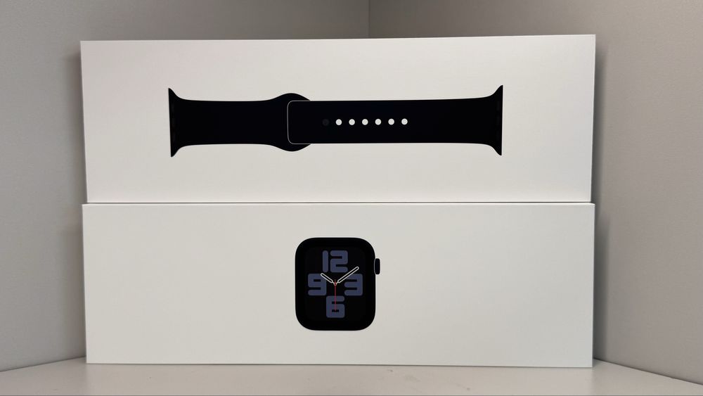 Apple Watch SE 2 2025, 44MM, Midnight, Wi-Fi+GPS, Nou, Sigilat