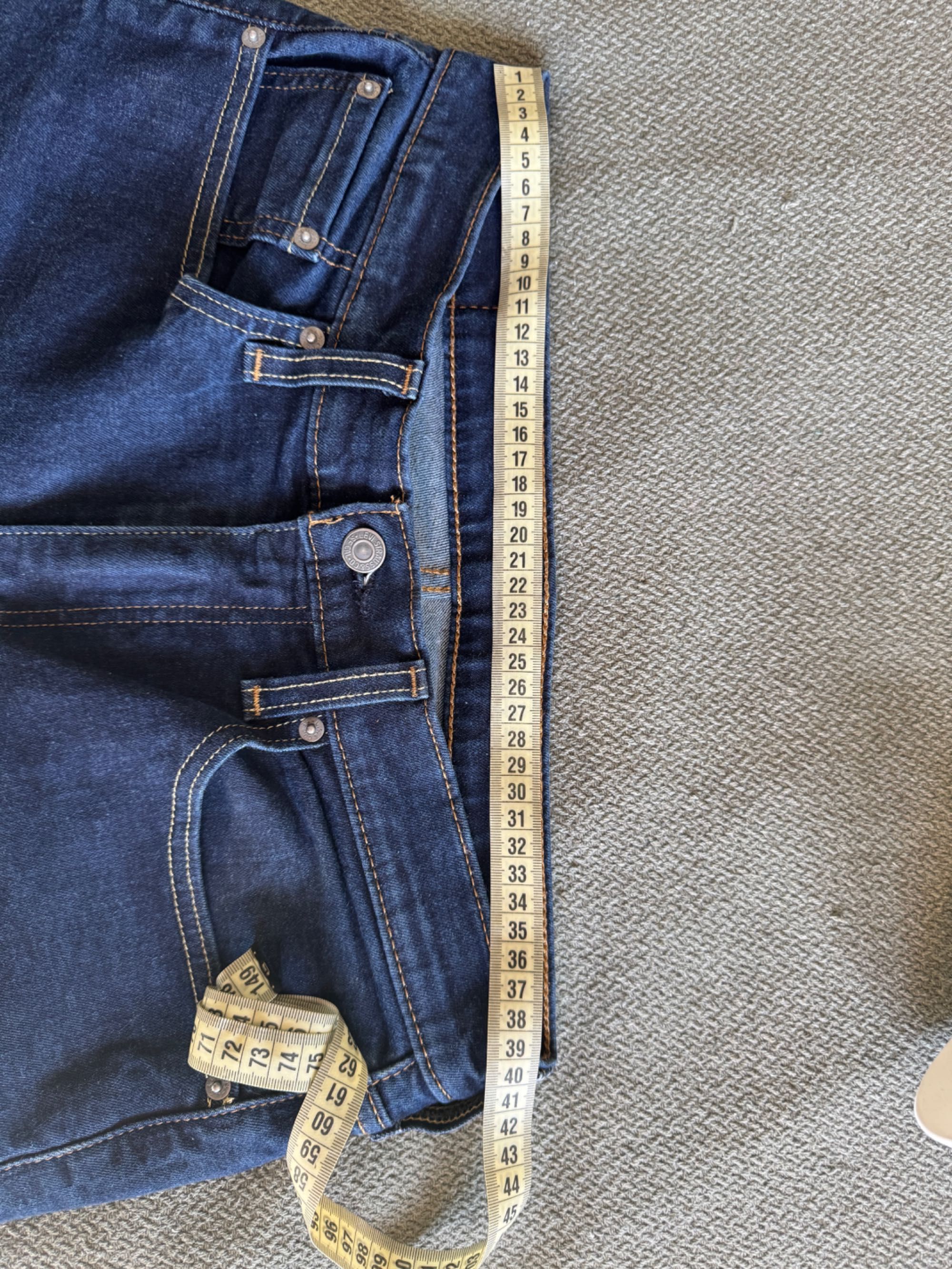 Blugi Levi's 502 Taper Fit 31/32 Albastru Noi