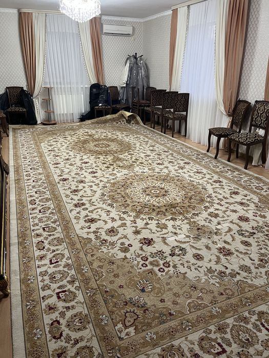 Продаю ковер 7х3.5м