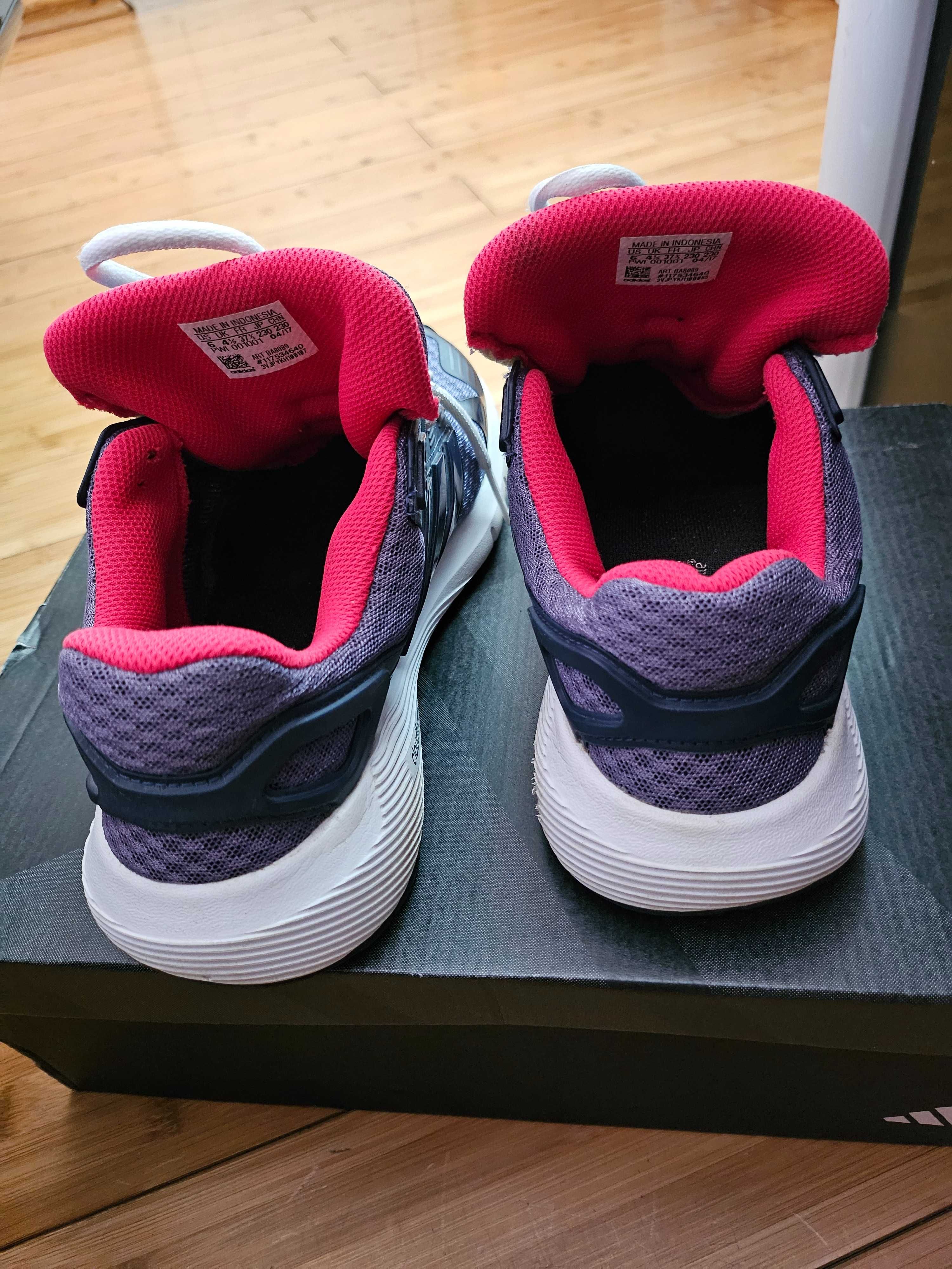 Оригинални маратонки adidas