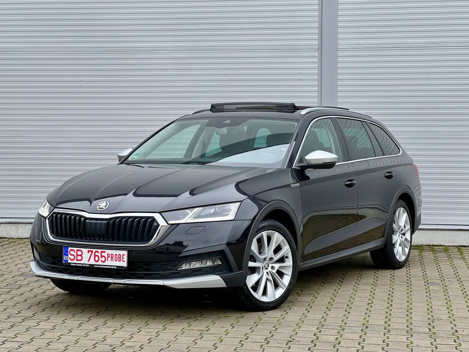 Skoda Octavia Scout / 4x4 / Panoramic / HUD / Cârlig / Matrix