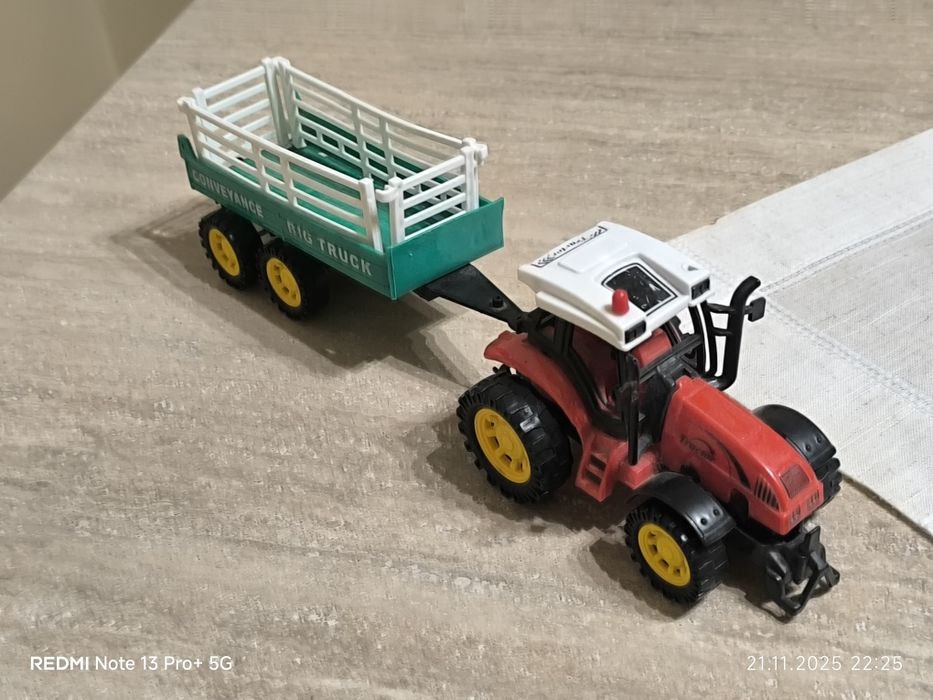 Vând două tractoare