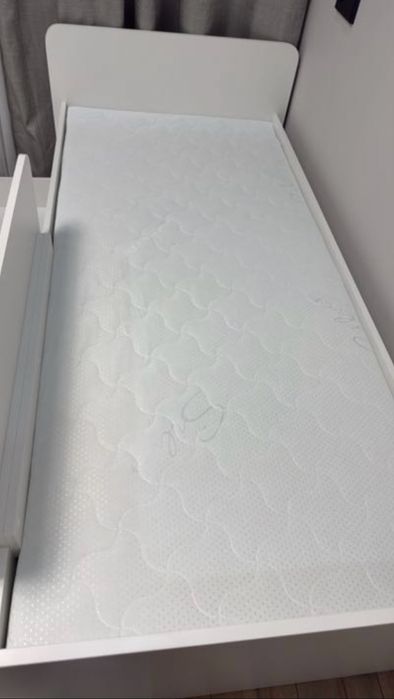 Матрас белый 80х180