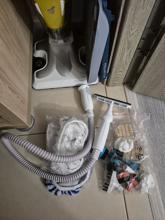 Aspirator vertical cu abur Rowenta RY8561WH Clean & Steam Multi, 1700