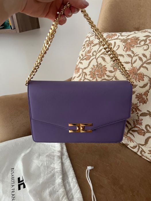 Продавам чанта Elisabetta Franchi