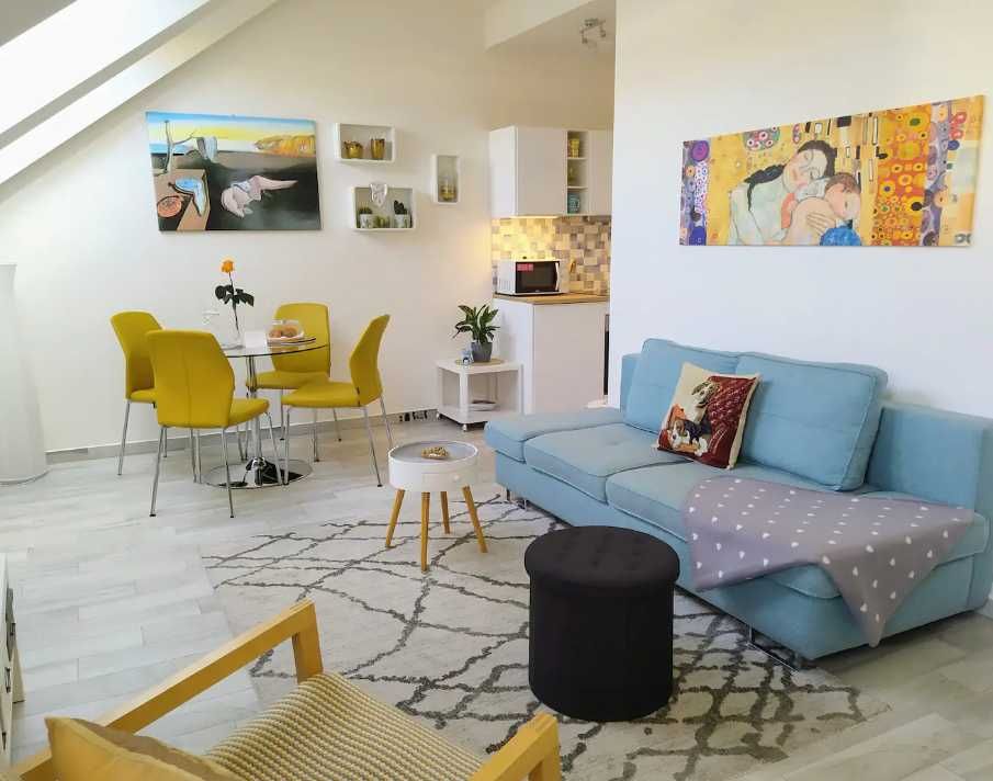 Дава се под наем Двустаен апартамент в Пловдив, Остромила - 60 кв.м за 280.5 € - Снимка #1