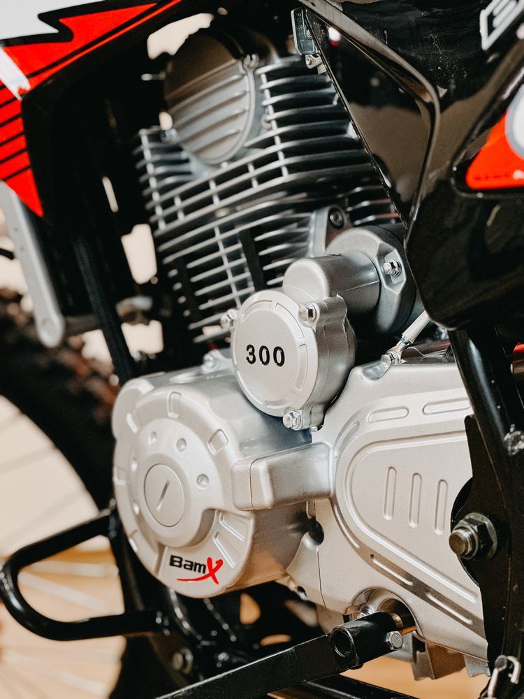 ВамХ жана бренд  Мотоцикл Гос номермен 250 300 куб