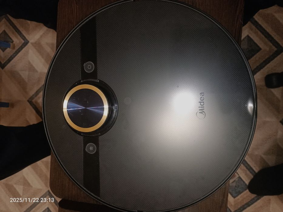 Продам робот пылесос Media MP7