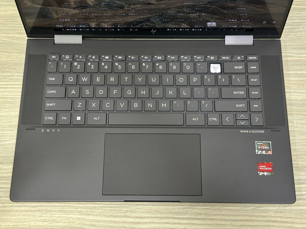 Hp envy x360 ryzen 7530 bitta knopkasi yoq