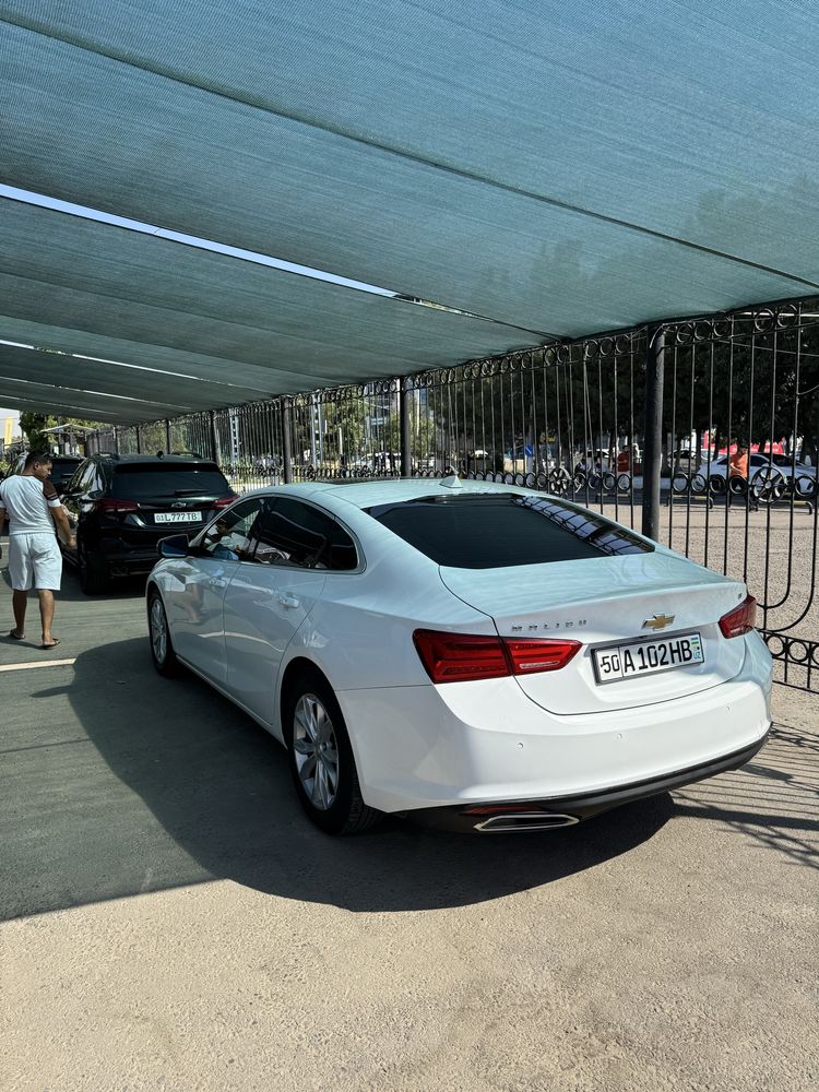 2018 yil malibu 2.4 sotiladi kiraskasi bor murojat uchun telfon qilin