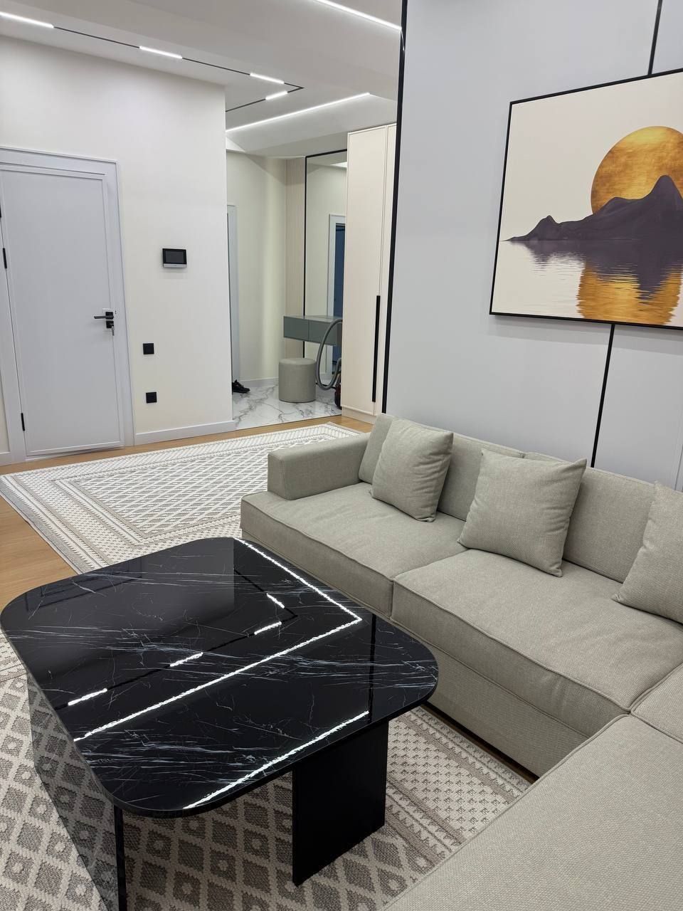 Продается 3х ком квартира в новостройке, ор-р: Авиатор корзинка, 75 м2