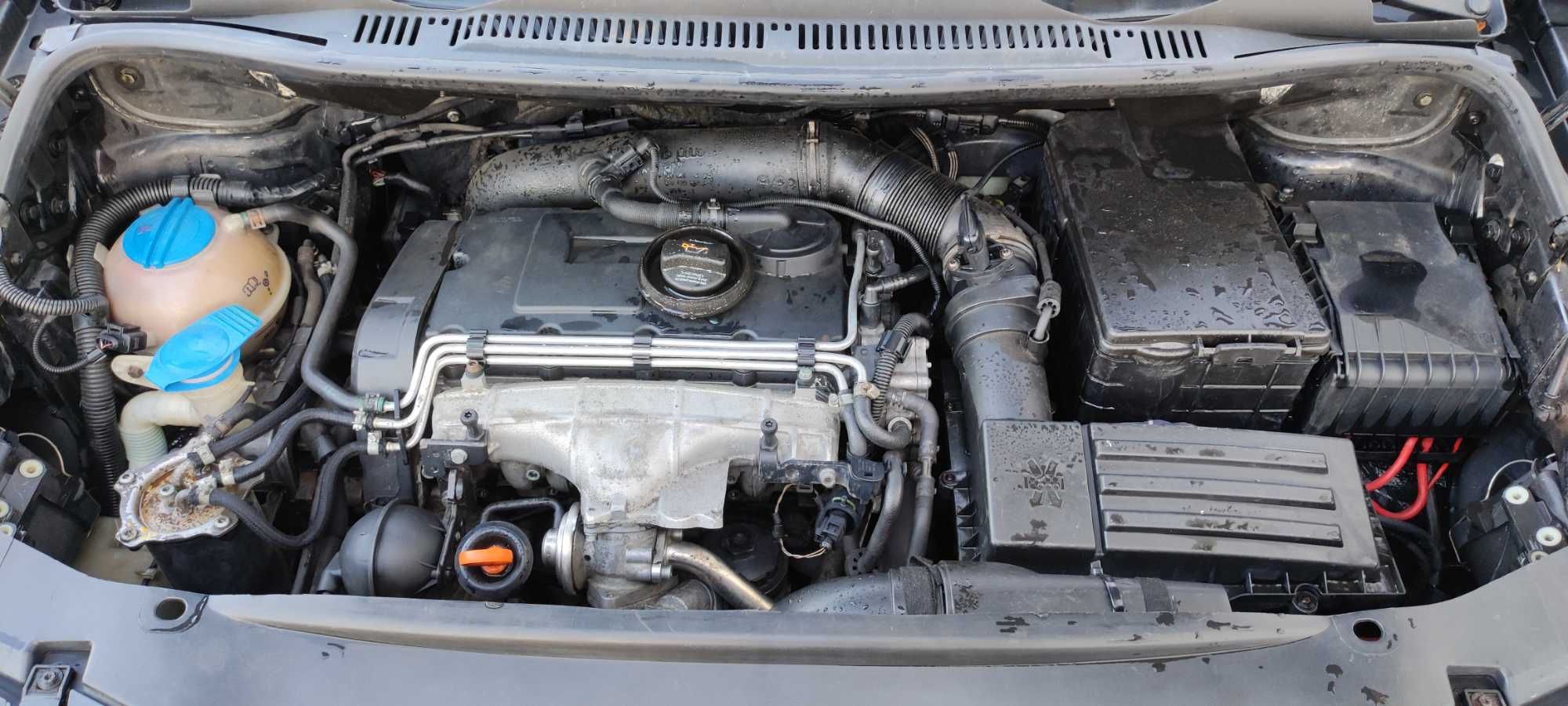 Dezmembrez volkswagen vw touran 1T1 motor 2.0 tdi BKD cv DSG LC9X