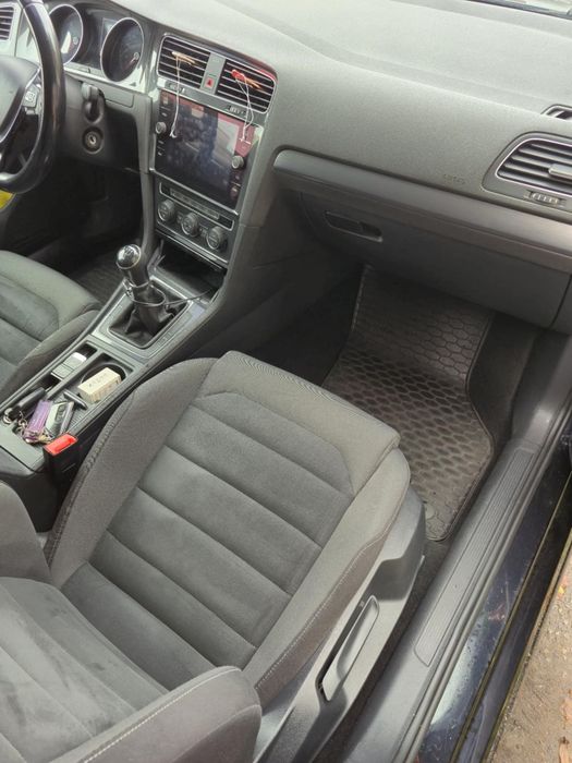 Golf 7.5 1,6Tdi HighLine