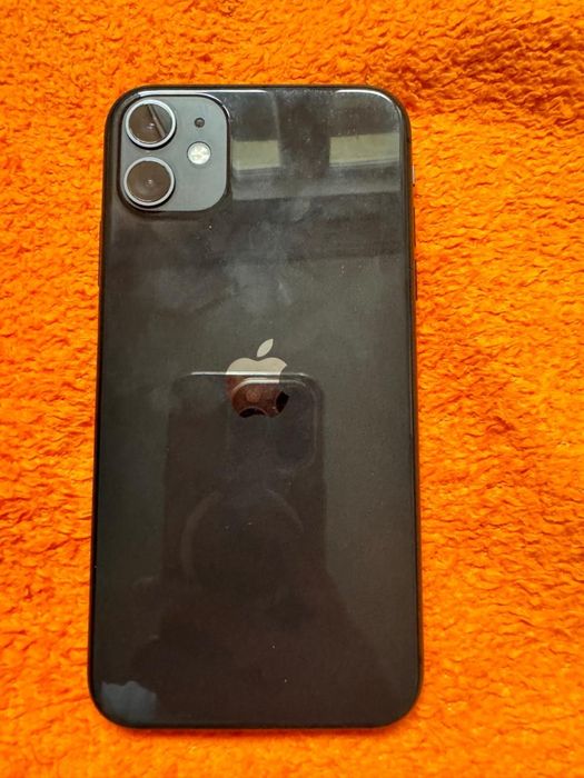 Продам Iphone 11