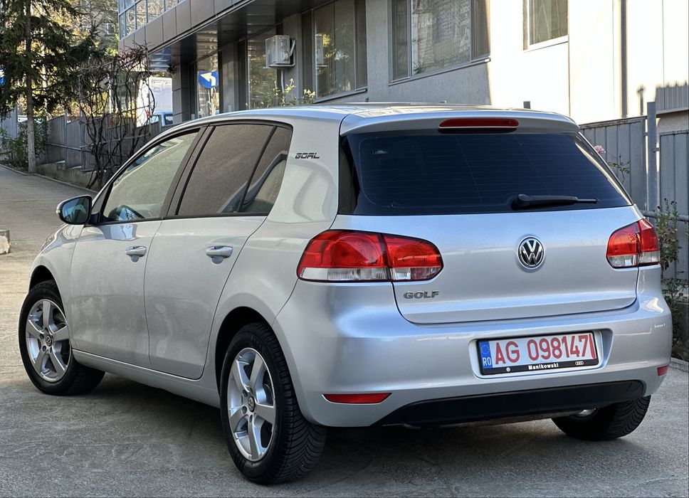 Volkswagen Golf 6 1.4 benzină mpi *Navigatie* Încălzire in scaune *