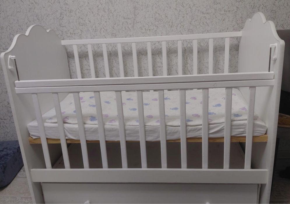 Продам детскую кровать в идеальном состоянии