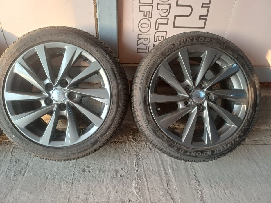 Продаётся шины с диском, в идеальном состоянии