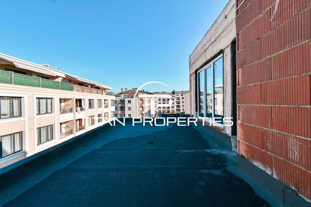 Тристаен за продажба в ж.к. Кръстова вада