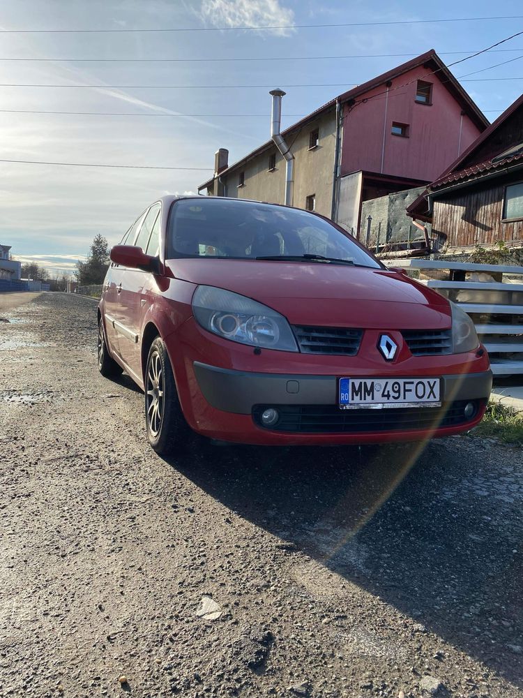 Renault Grand Scenic 2