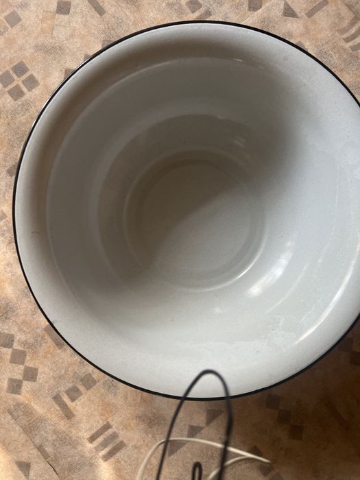 Эмалированные тазы