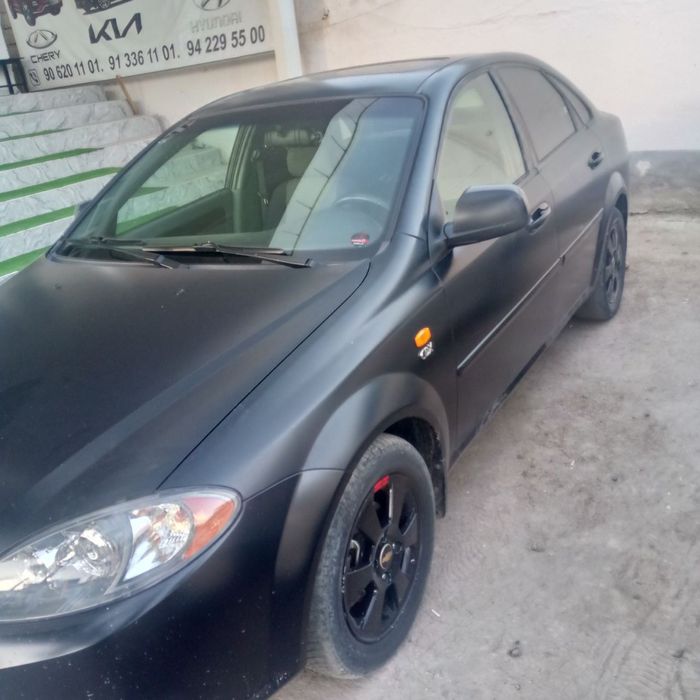 Gentra sotiladi srochno faqat oladiganla yozsin