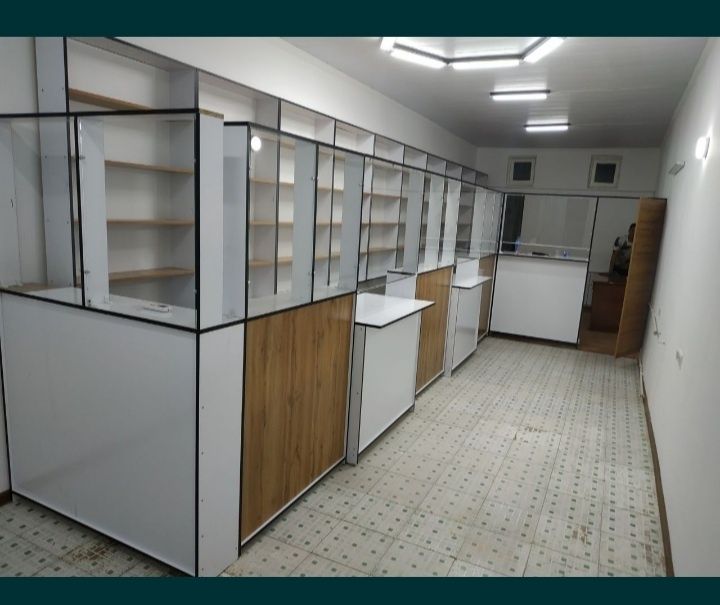 Vitrina. Apteka yoki magazin uchun