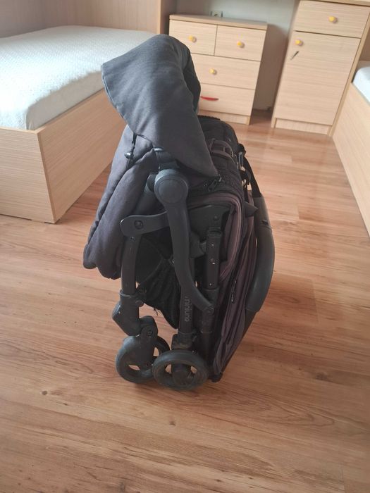 Продавам Детска количка