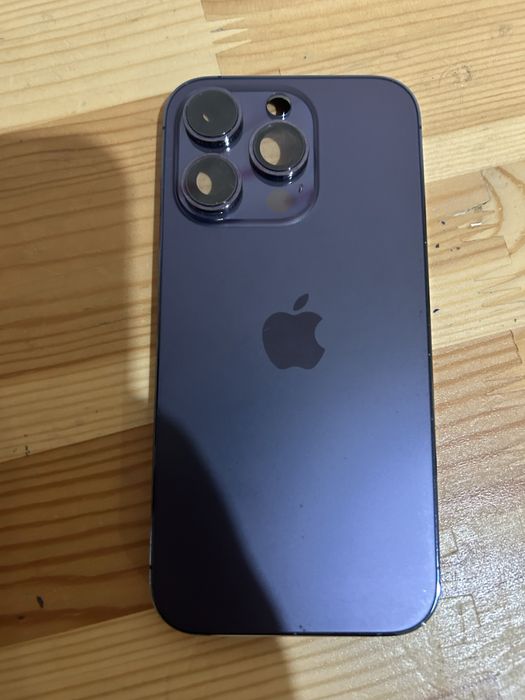 Iphone 14 Pro на части