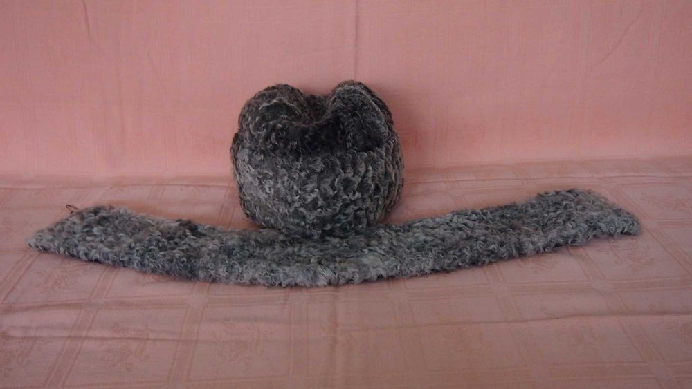 Caciula blana barbati