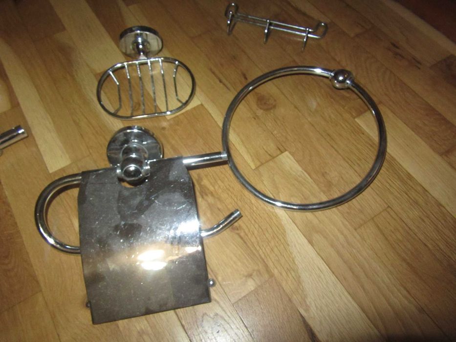 аксесоари за баня