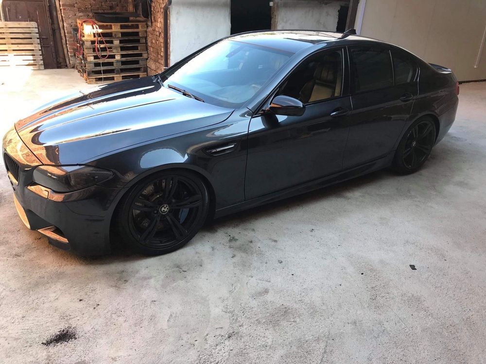 BMW M5 F10 2012г. На Части