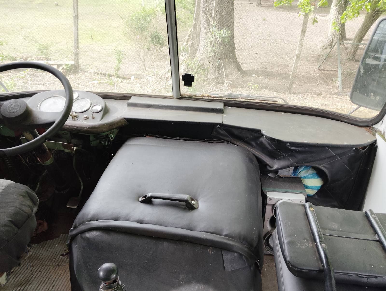 Два автобуса Чавдар 4x4