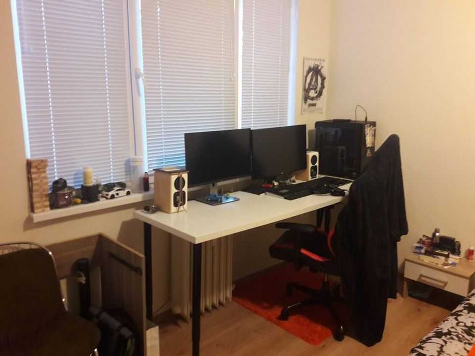 Тристаен имот в кв.Изток