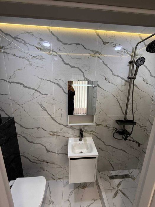 Vogzal hududida kvartira zudlik bilan sotiladi!