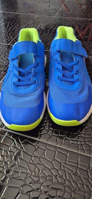 Маратонки Puma номер 38