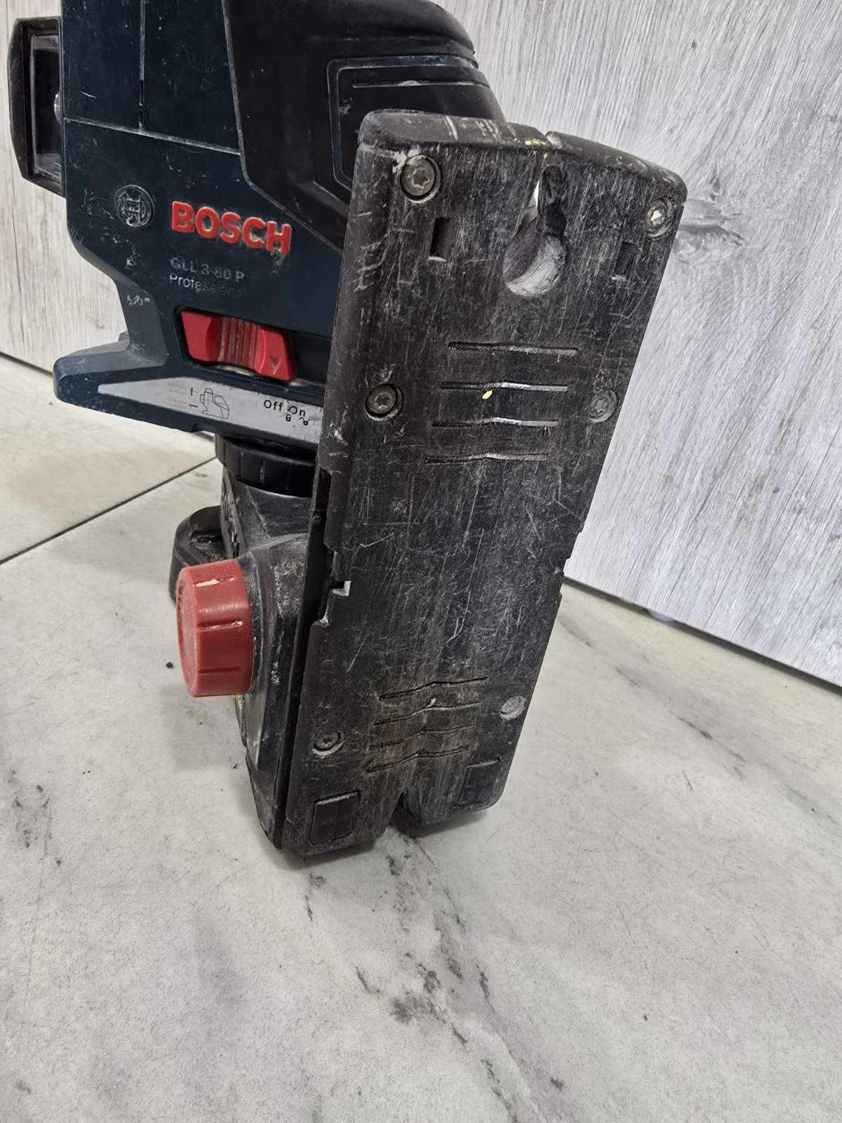 Линеен лазер Bosch GLL 3-80 P /със стойка за стена BM 1