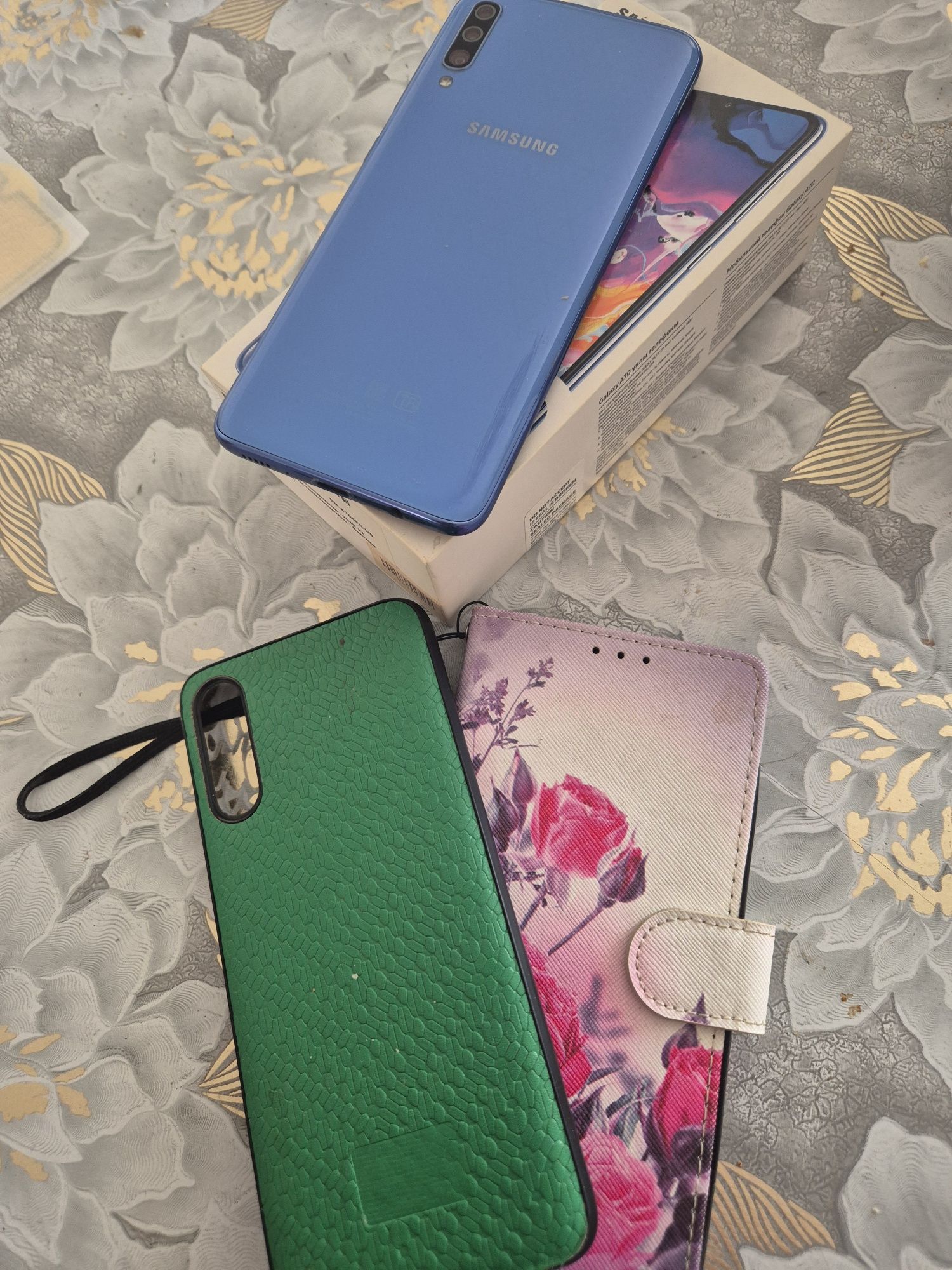 Продам Samsung  A 70