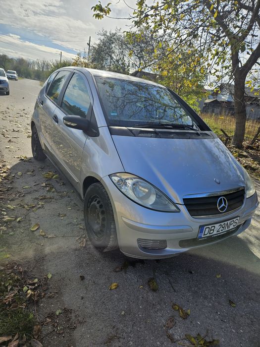 Vând Mercedes benz A150