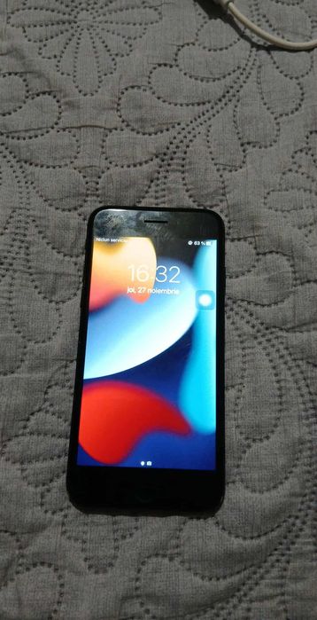 Vand phone 7 Plus, baterie 80 la suta