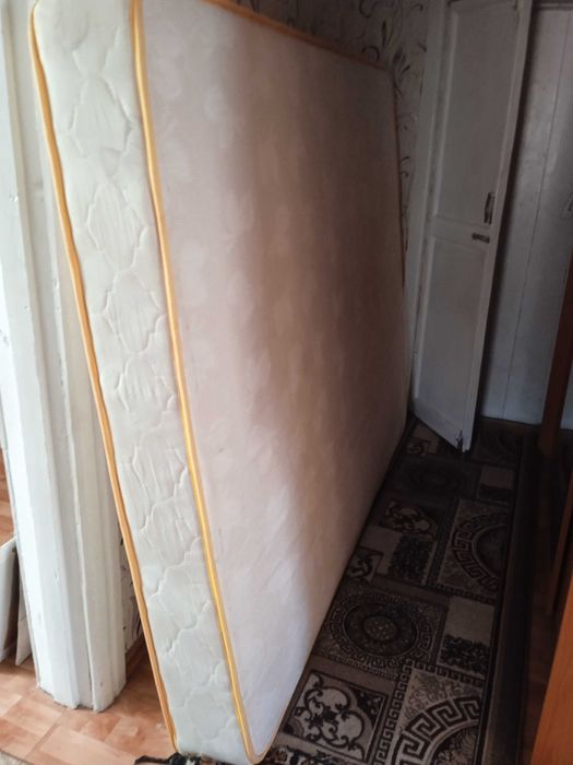 Матрас ортопедический
Матрас ортопедически