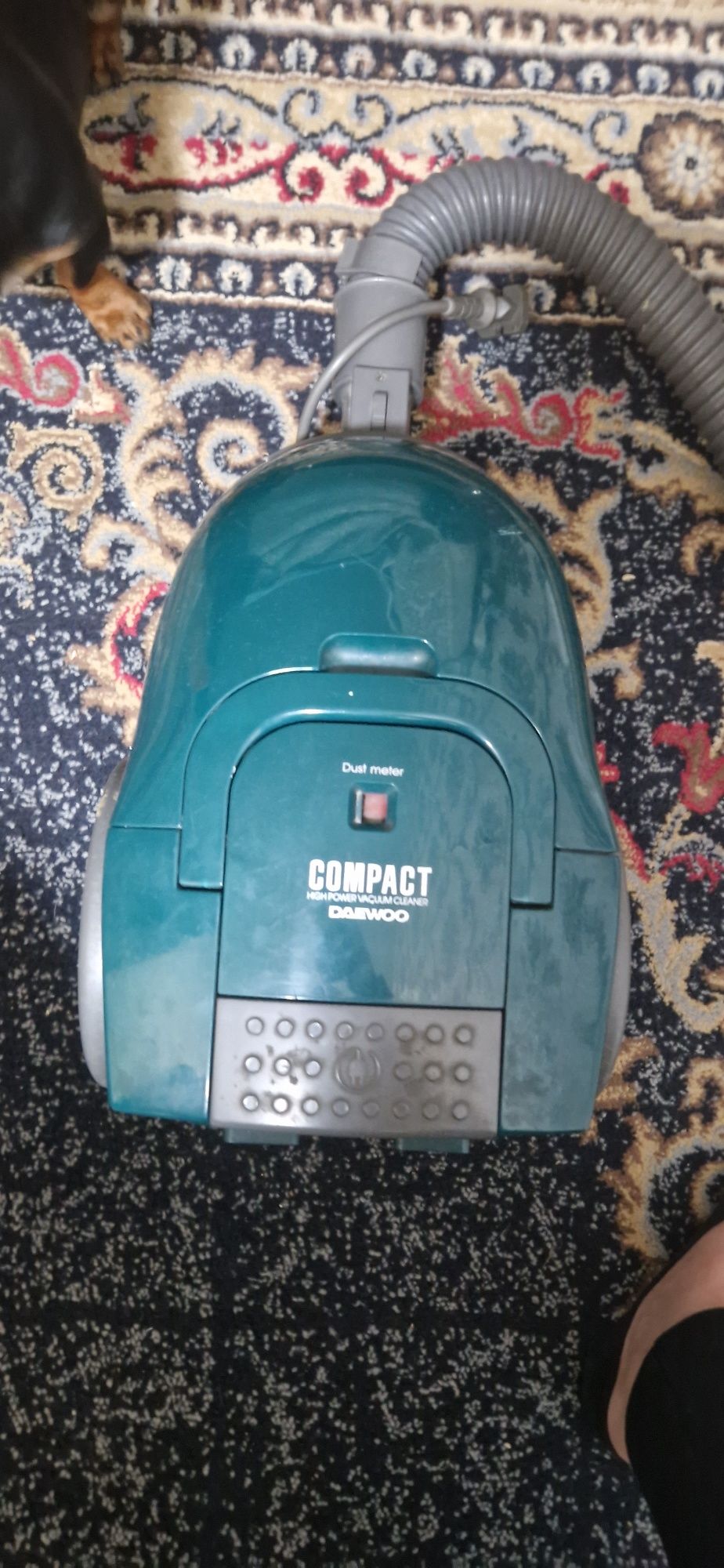 Пылесос продам срочно