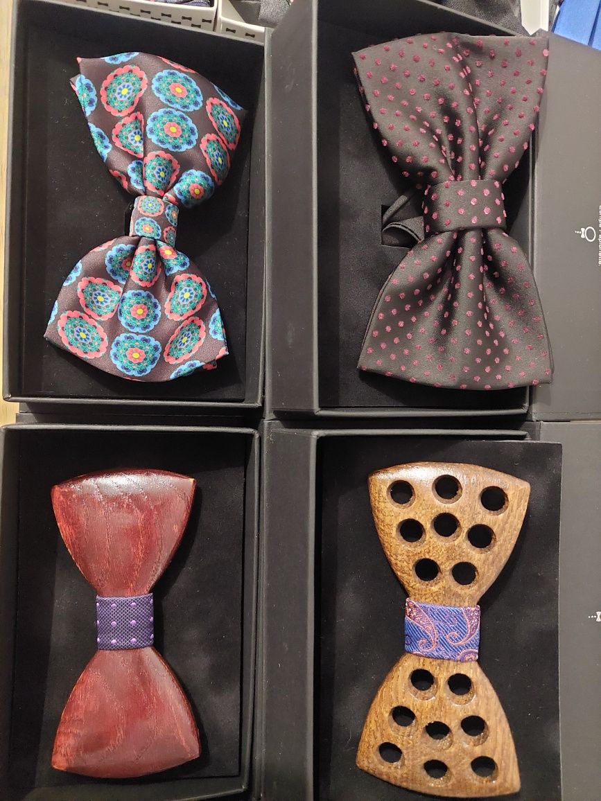 Diverse papioane și cravate